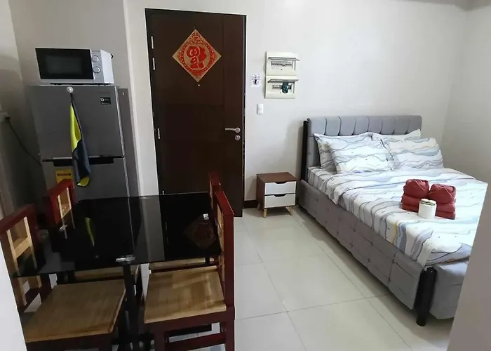 Airport Hub Near Naia T3 -101 Newport Boulevard Apartment