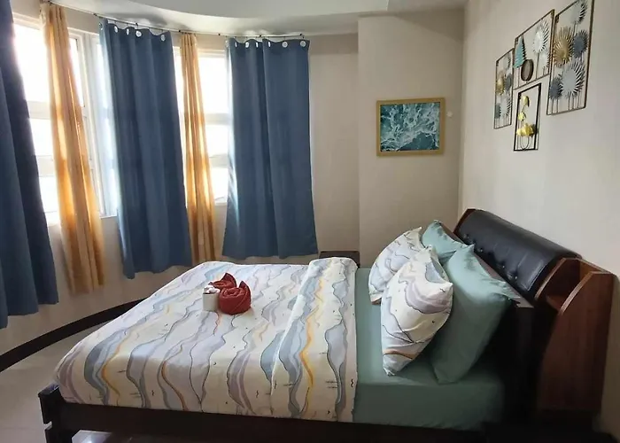 Airport Hub Near Naia T3 -101 Newport Boulevard Apartment